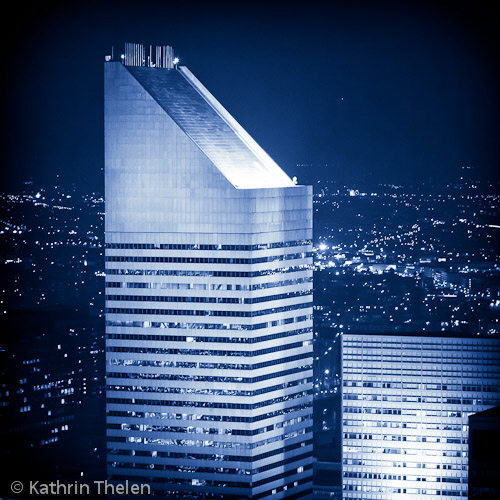 Citicorps Center at night